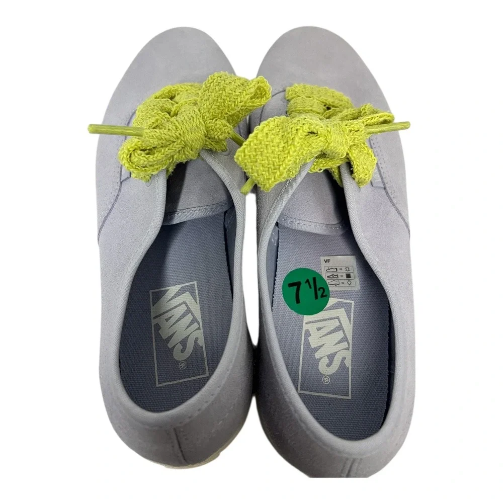 Vans Authentic Sneakers‎ Women Light Purple Suede Bright Yellow Laces Size 7.5